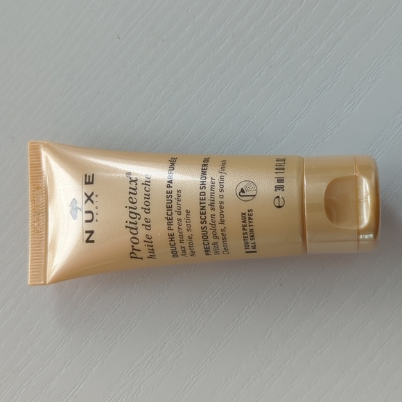 Nuxe Paris Prodigieux Precious Scented Shower Oil, 30ml - Picture 1 of 4
